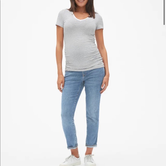 GAP Denim - Gap Maternity Soft Girlfriend Jeans - Size 27L